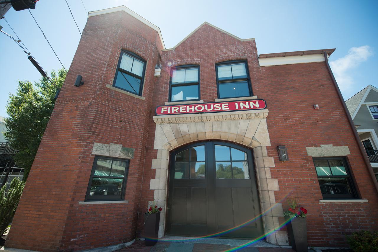 The Firehouse Villa นิวพอร์ต ภายนอก รูปภาพ